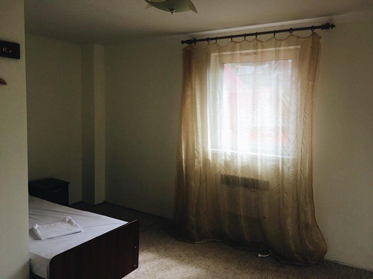 Crocus Hotel Драгобрат Екстериор снимка