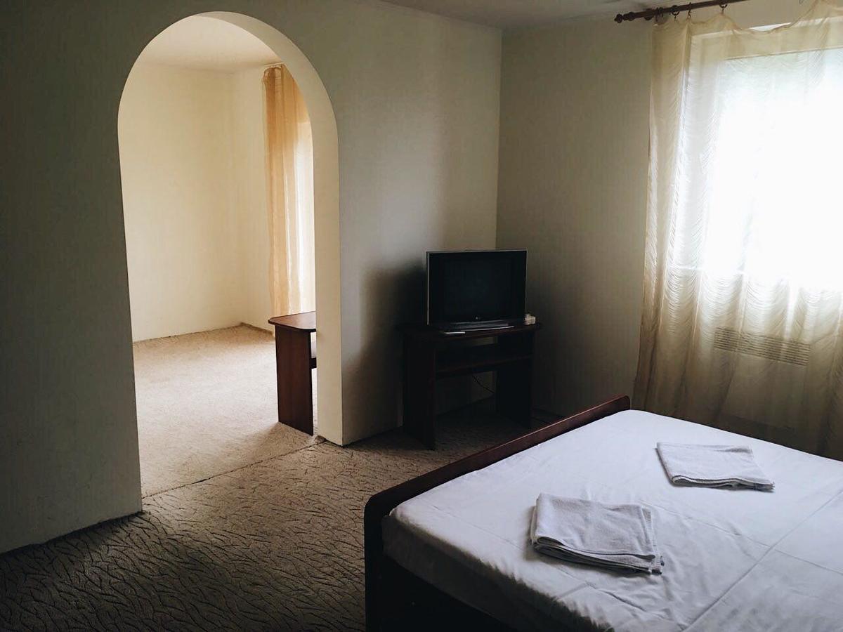 Crocus Hotel Драгобрат Екстериор снимка